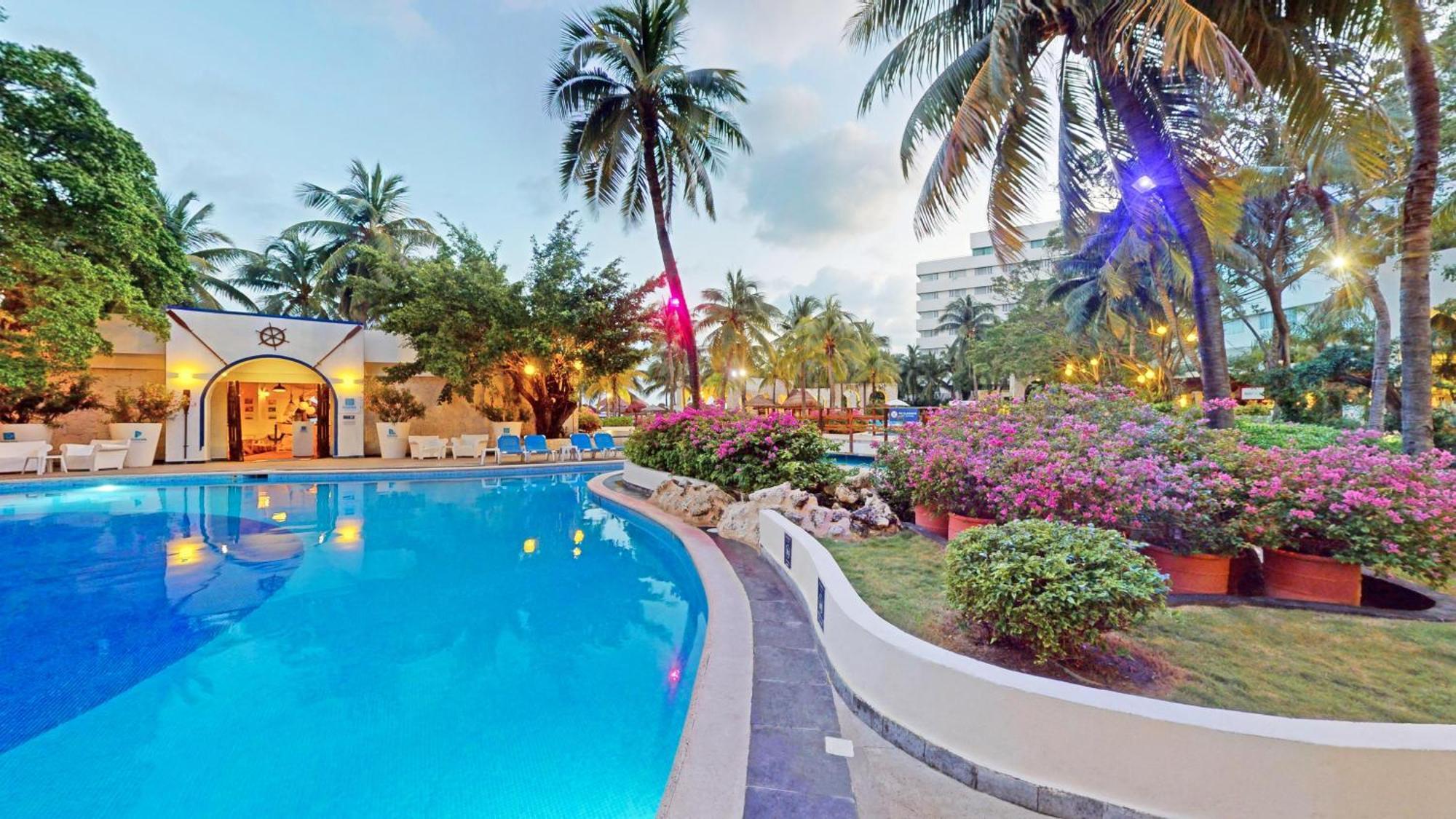 Oasis Palm - Все включено Канкун Экстерьер фото